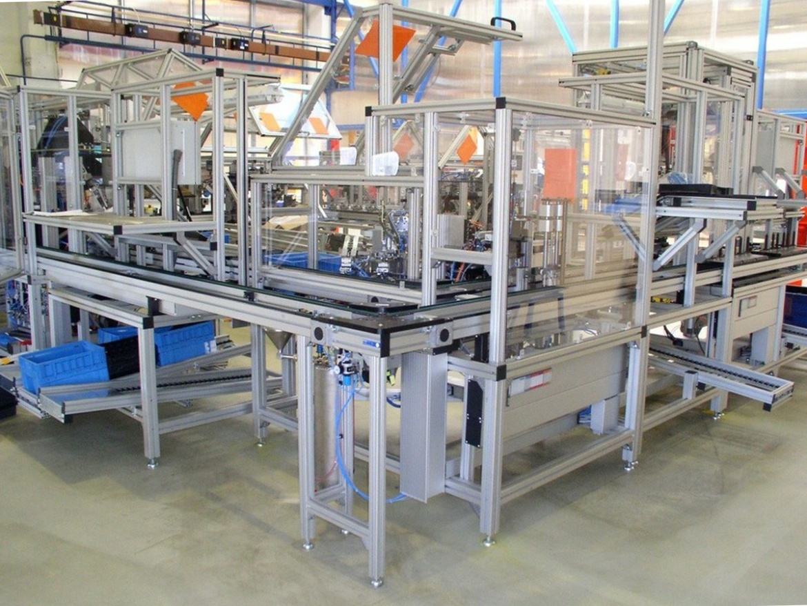 Tömör polikarbonát lemez UV-védelemmel Arla Plast