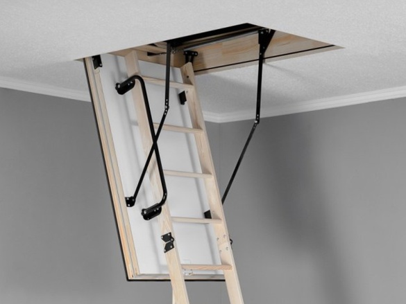 Půdní schody Oman PP