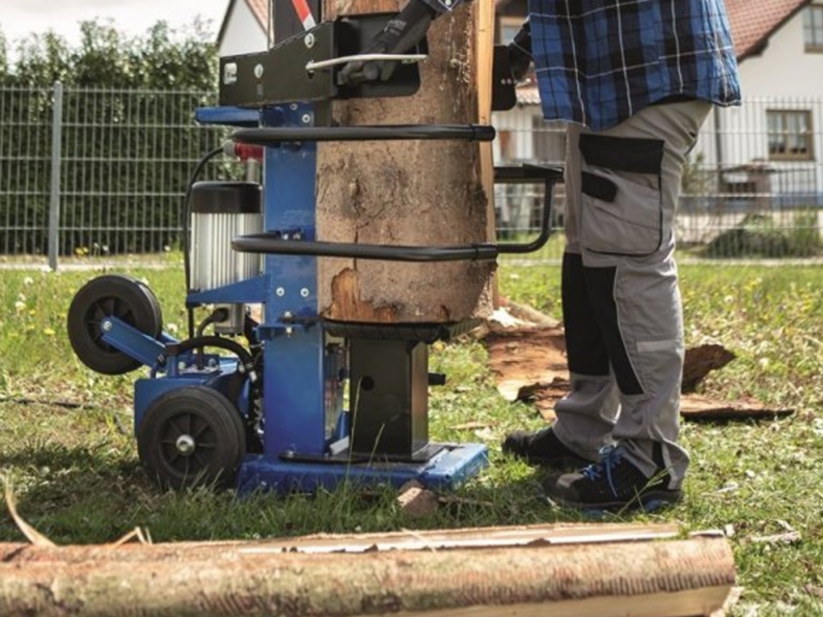 Štípač dřeva Scheppach Compact 15 T