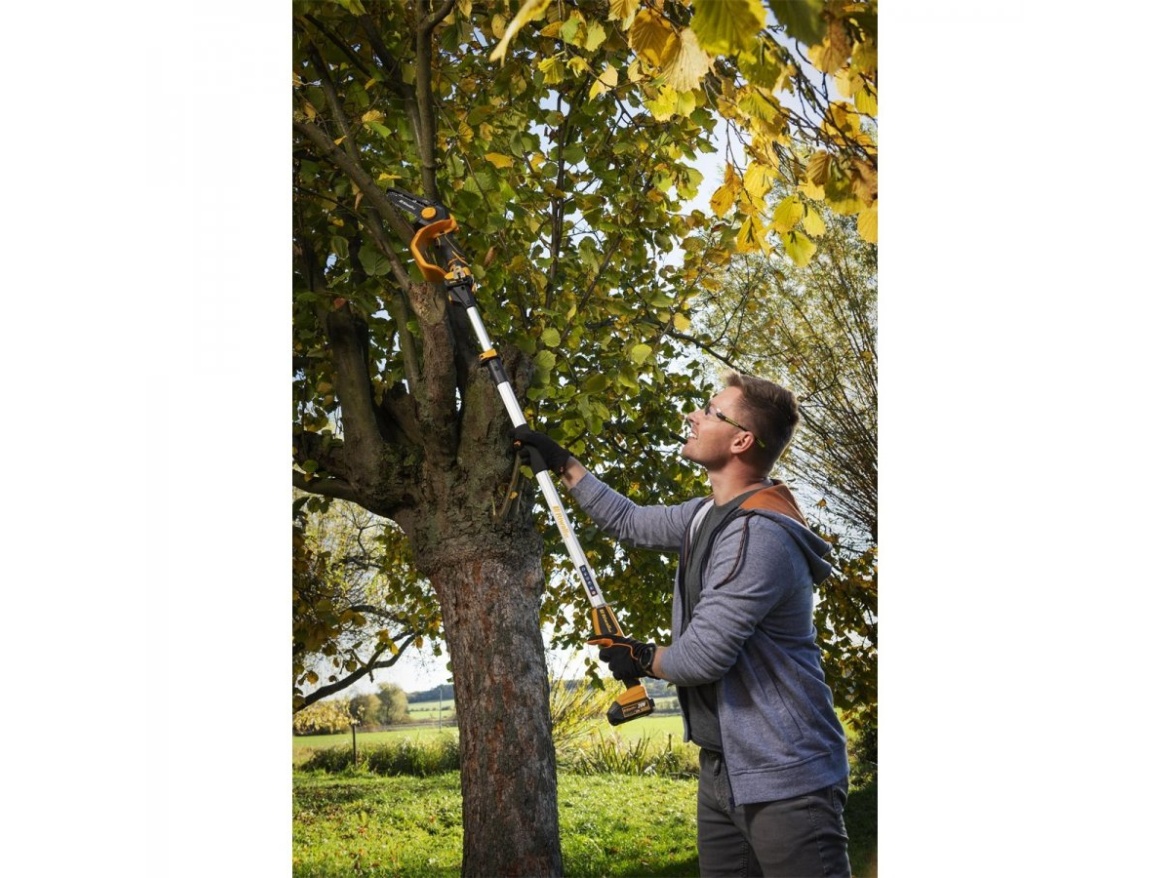 Riwall PRO Prodlužovací teleskopický nástavec k aku řetězové pile RAHS 1820i SET