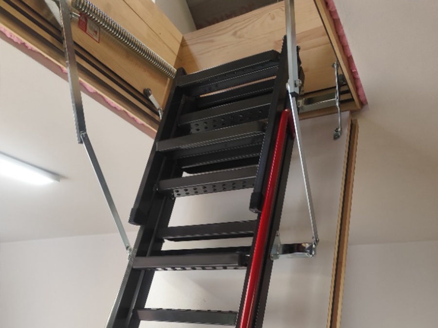 Montáže půdních schodů