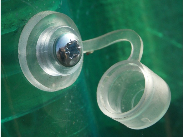 Oceľový vrut Gutta Ocežový vrut