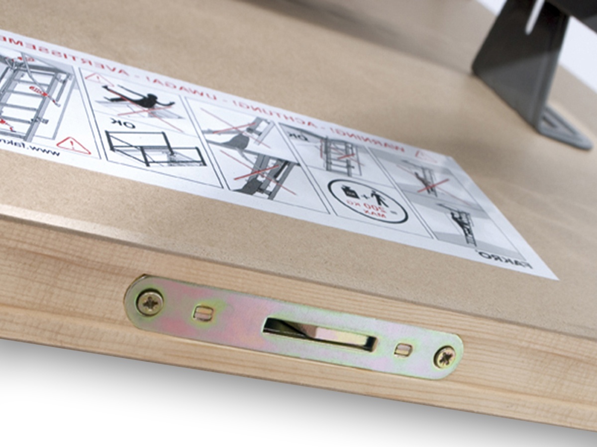 Půdní schody Fakro Půdní schody FAKRO LMS