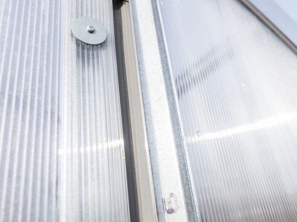 Zahradní skleník z polykarbonátu Gutta Atlas