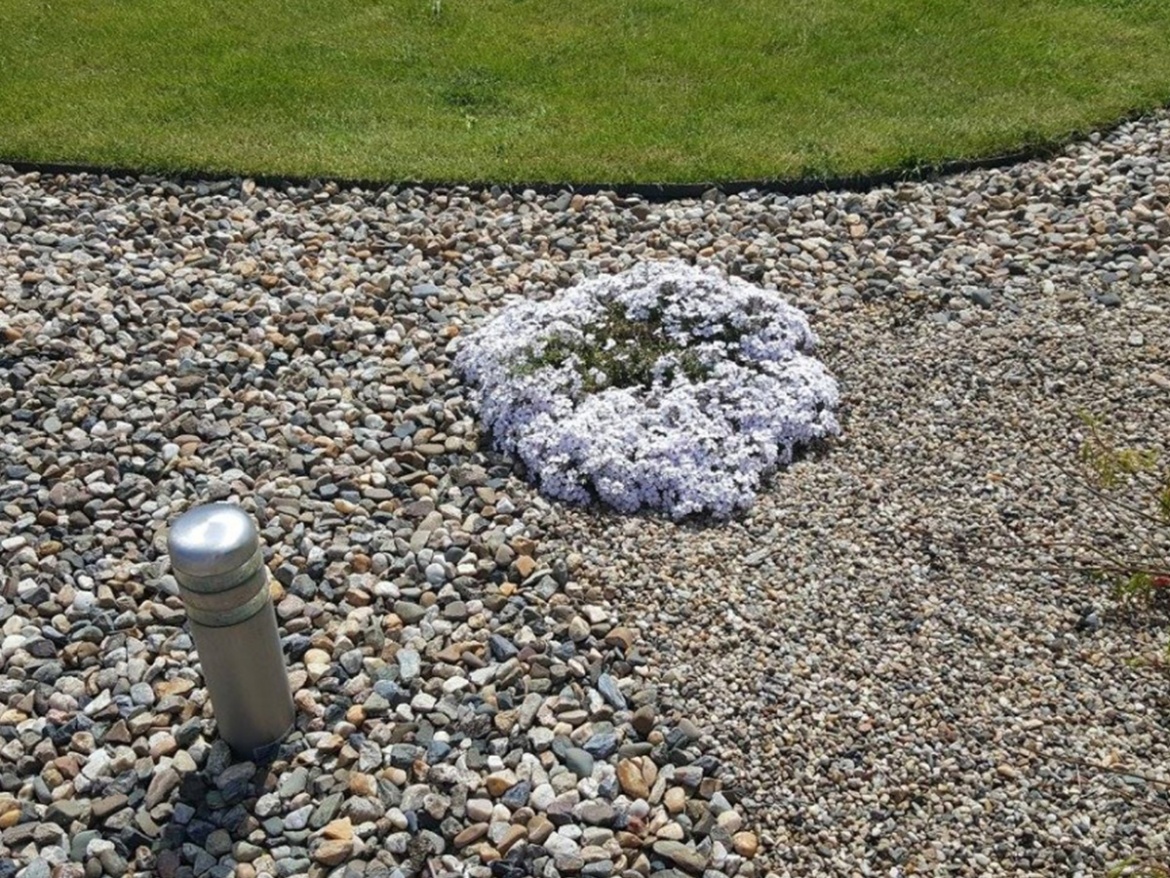 Skrytý Amispol Skrytý obrubník