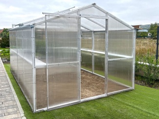 Podle značky –  Kiwi 4 x 2,5 m polykarbonát 10 mm BDX00261