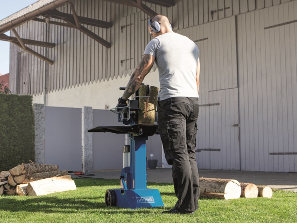 Štiepačka dreva Scheppach HL 810