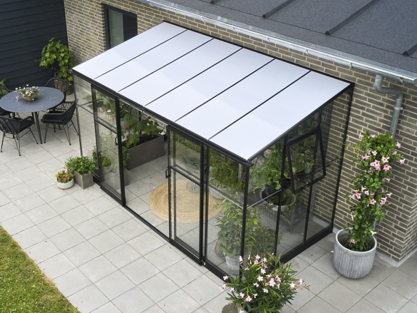 Skleník Halls Qube Lean-to