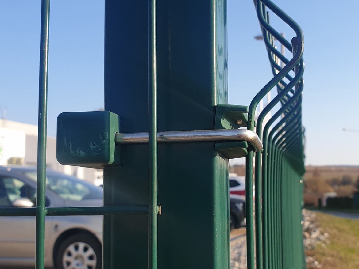 Univerzálna príchytka U Arepo M6