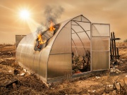 Hibák, amelyek tönkretehetik a polikarbonát üvegházat