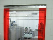 Měkčený PVC pás T-plastics Standard transparentní červená