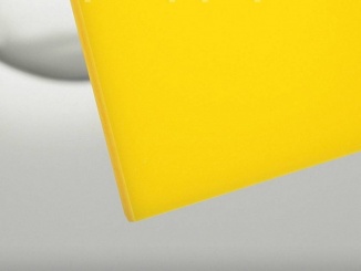 Basic – Plexiglas GS Color Plexisklo lité barevné Plexiglas GS Tloušťka: 3, Barva: žlutá, Kód barvy: 1H01, Šířka: 1010, Délka: 2030, Hmotnost: 7.4, Propustnost světla : 22%, Propustnost světla translucentní (průsvitný): ano