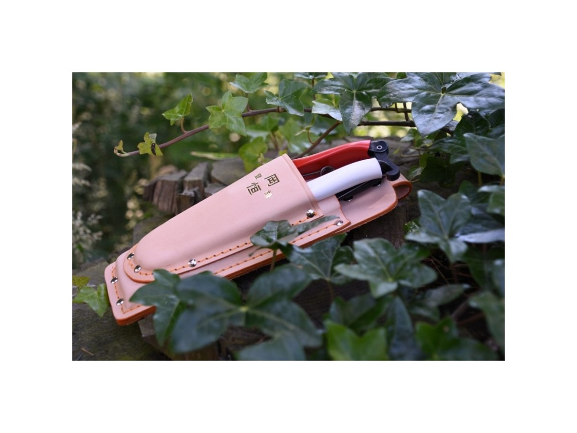 Kombinált bőrtok ollóhoz és összecsukható fűrészhez 130