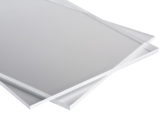 Műanyag tányérok –  Plexiglas XT