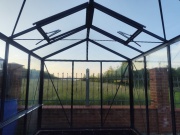 Profesionálna montáž skleníkov na kľúč