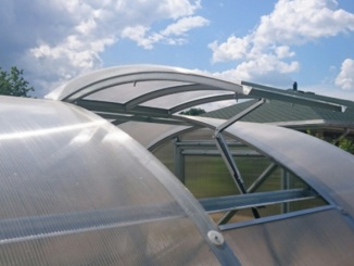 Polykarbonátové –  Střešní okno Covernit