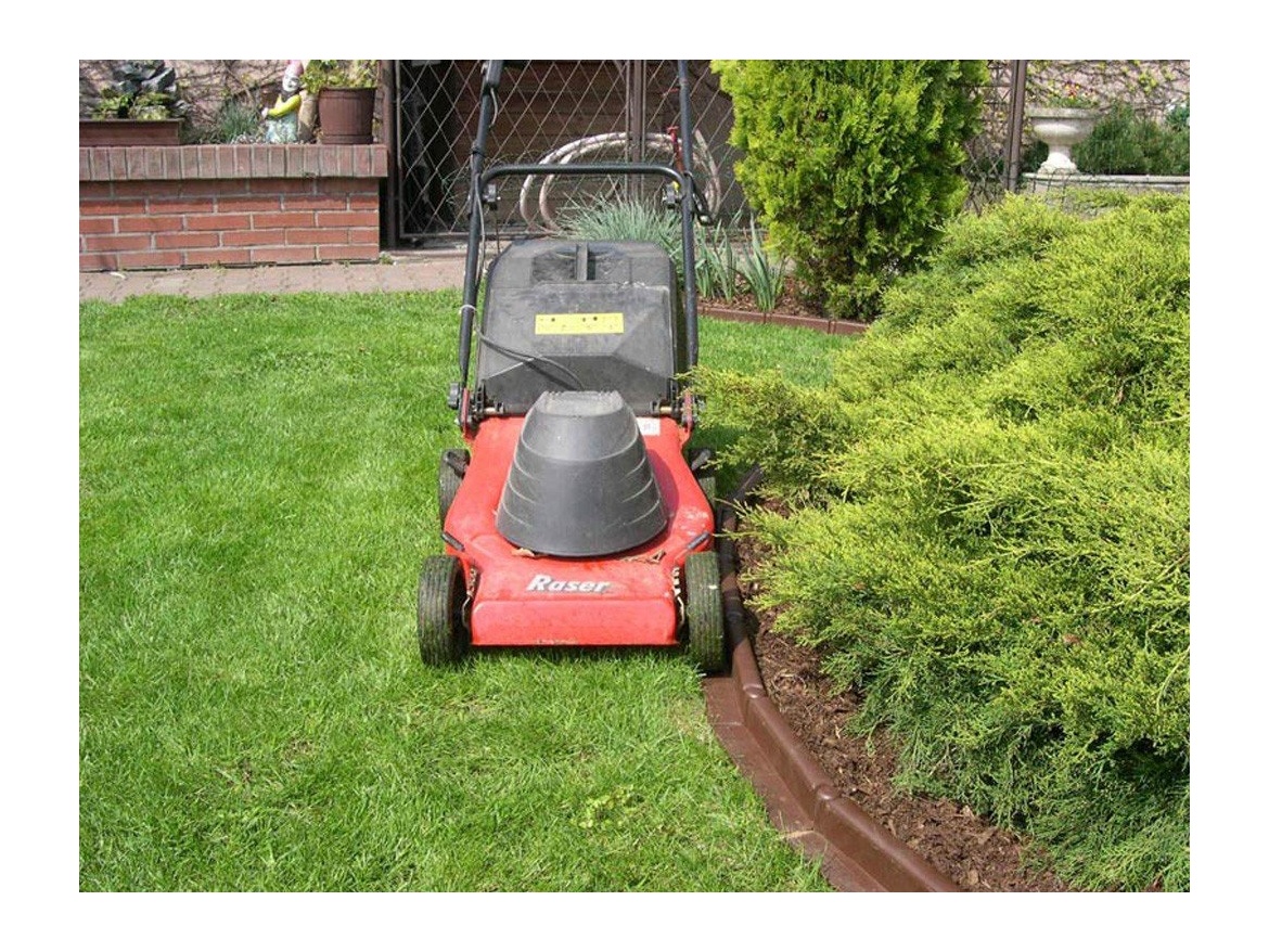 Zahradní obrubník s pojezdem Gutta Guttagarden Smart