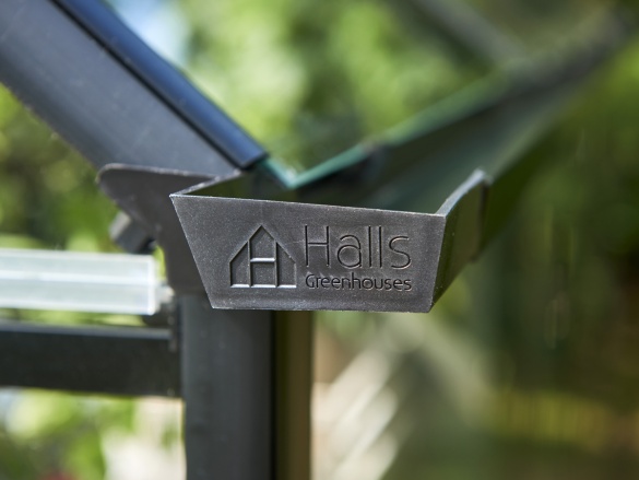 Üvegház Halls Qube