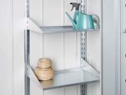 Biohort Police regálu