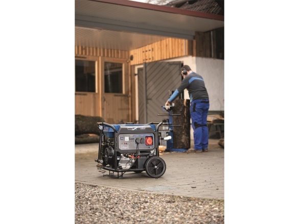 Rámová elektrocentrála 5500 W s reguláciou AVR a elektroštartom Scheppach SG 7100x
