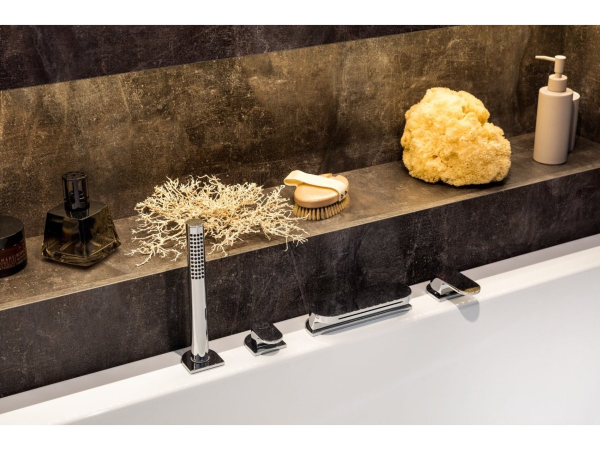 Ravak CR 025.00CR Vaňová 4-otvorová batéria so sprchovým setom, vodopád, chróm