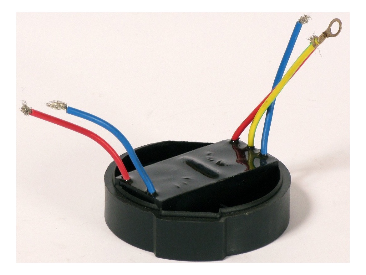 Náhradní díly drtiče EcoMaster 35 - Víčko spodního dílu motoru včetně RFI odrušovacího filtru