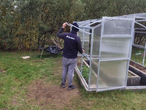 Üvegház összeszerelés