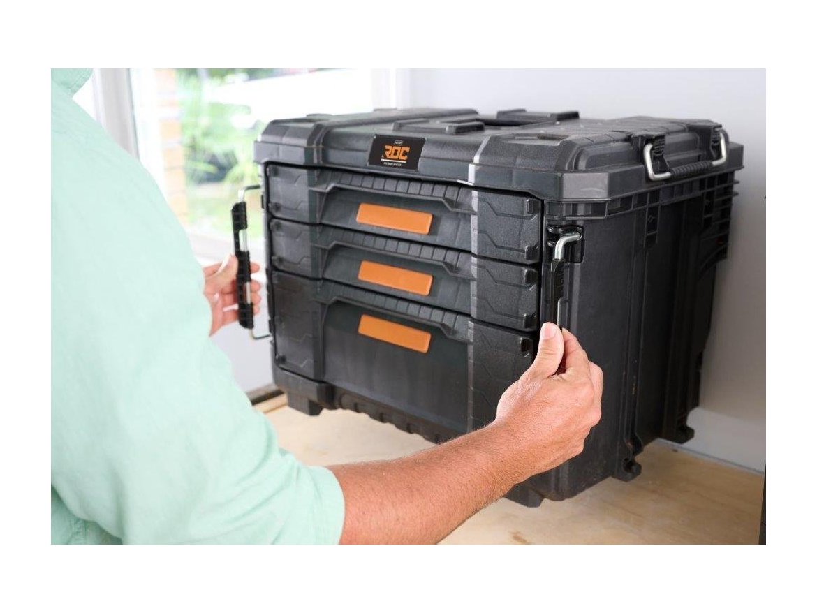 Keter Box  ROC Pro Gear 2.0 se třemi zásuvkami