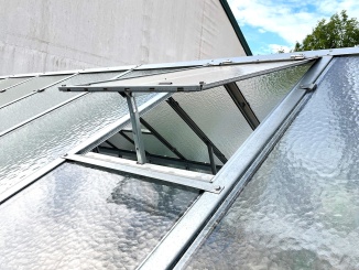 Konštrukčné prvky –  Limes Střešní Variant Limes okno