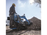 Hernyótalpas csúszókormányzású rakodógép Scheppach MKL 730 - pásový smykový nakladač