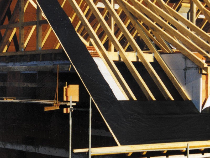 Kontaktní třívrstvá difúzně otevřená fólie Gutta Guttafol DO 150 S