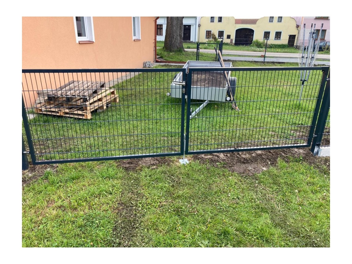 Dvojkrídlová brána Arepo 2D