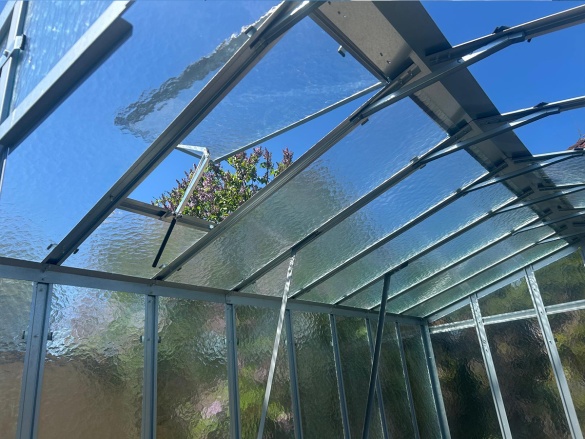 Profesionální montáže skleníků na klíč