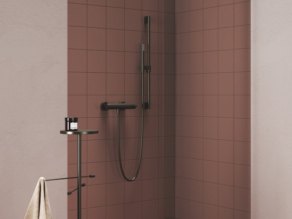 Ravak 974.20BLM Sprchová tyč s držákem, černá matná