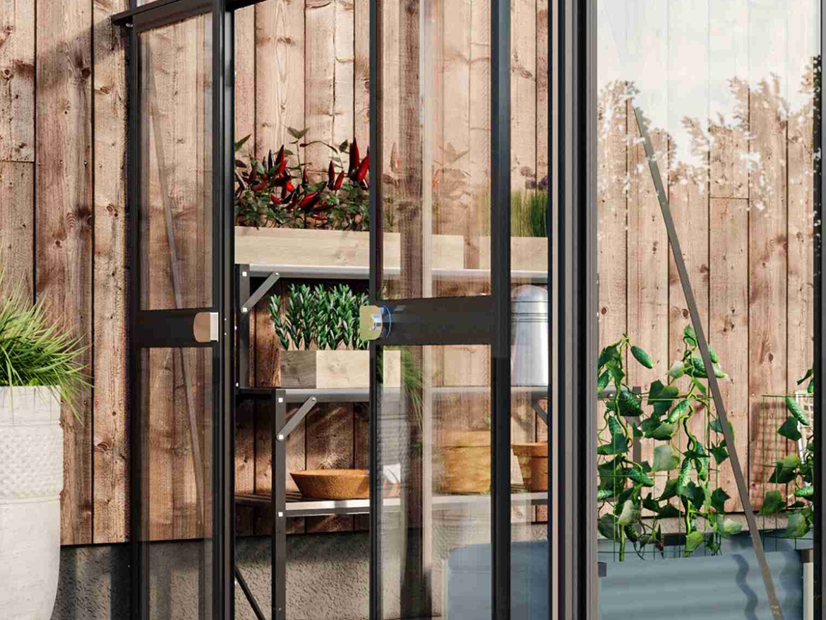 Skleník k stene Vitavia Athena