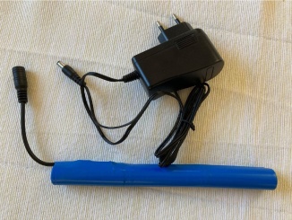 Kertek –  COSI Náhradní baterie s nabíječkou k vyhřívacím polštářům