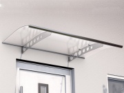 Hogyan rögzítsünk pergolát a szigetelt homlokzathoz?