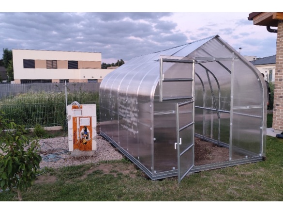 Professzionális, kulcsrakész üvegháztelepítések