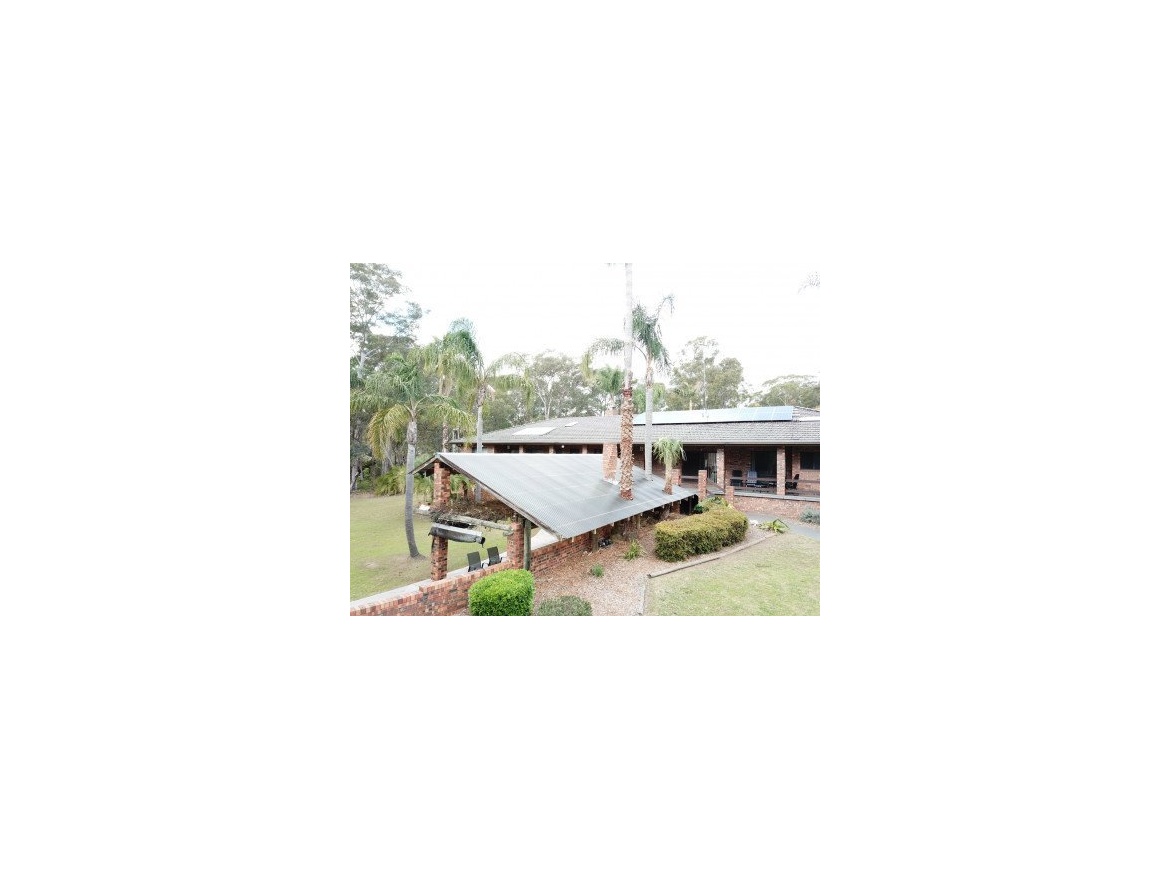 Polykarbonátová vlnitá deska  WBH STRONG - čirá Covernit Vlnitý polykarbonát WBH Strong čirý