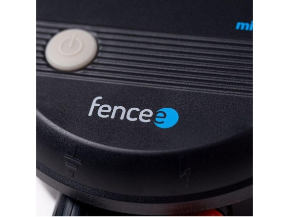 Scobax Generátor elektrického ohradníku fencee mini M06