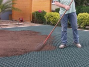 Jak na výběr a instalaci: zatravňovací dlažba