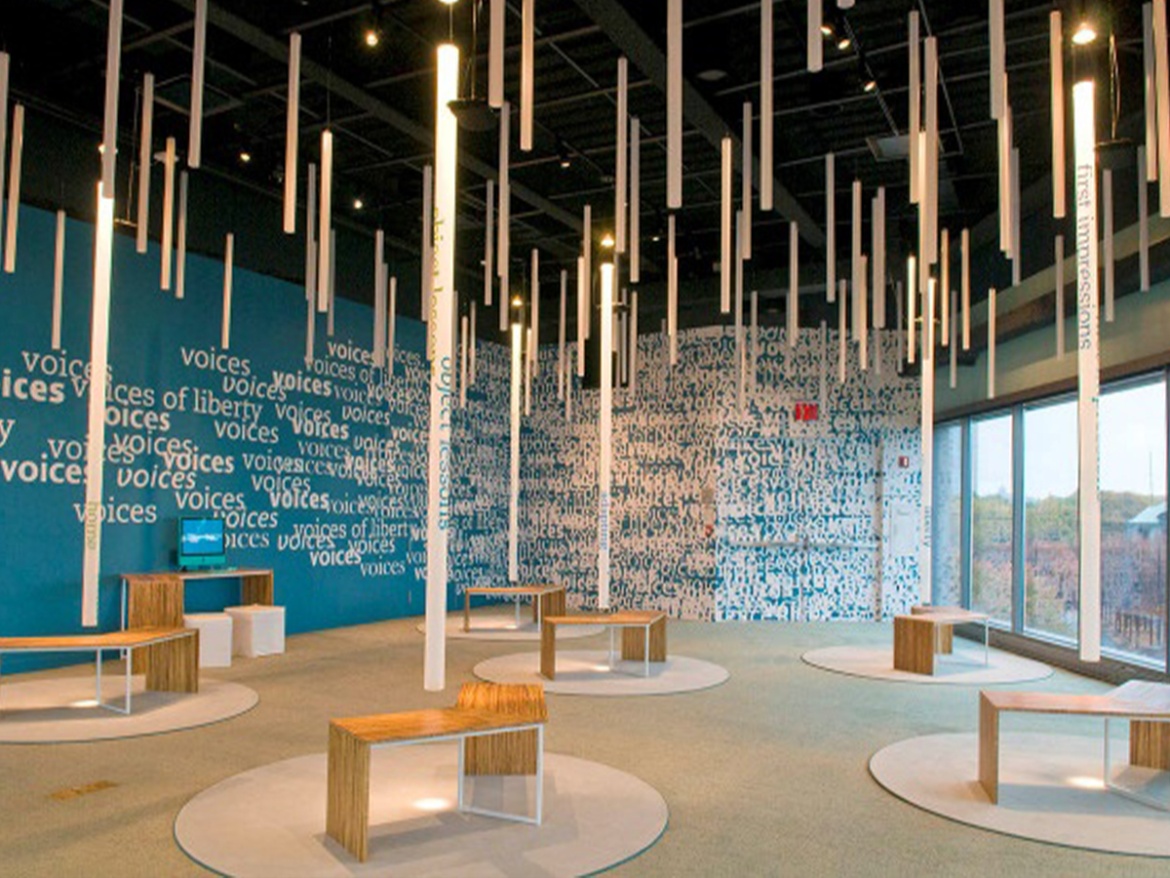 Čirá plexi tyč Plexiglas GS