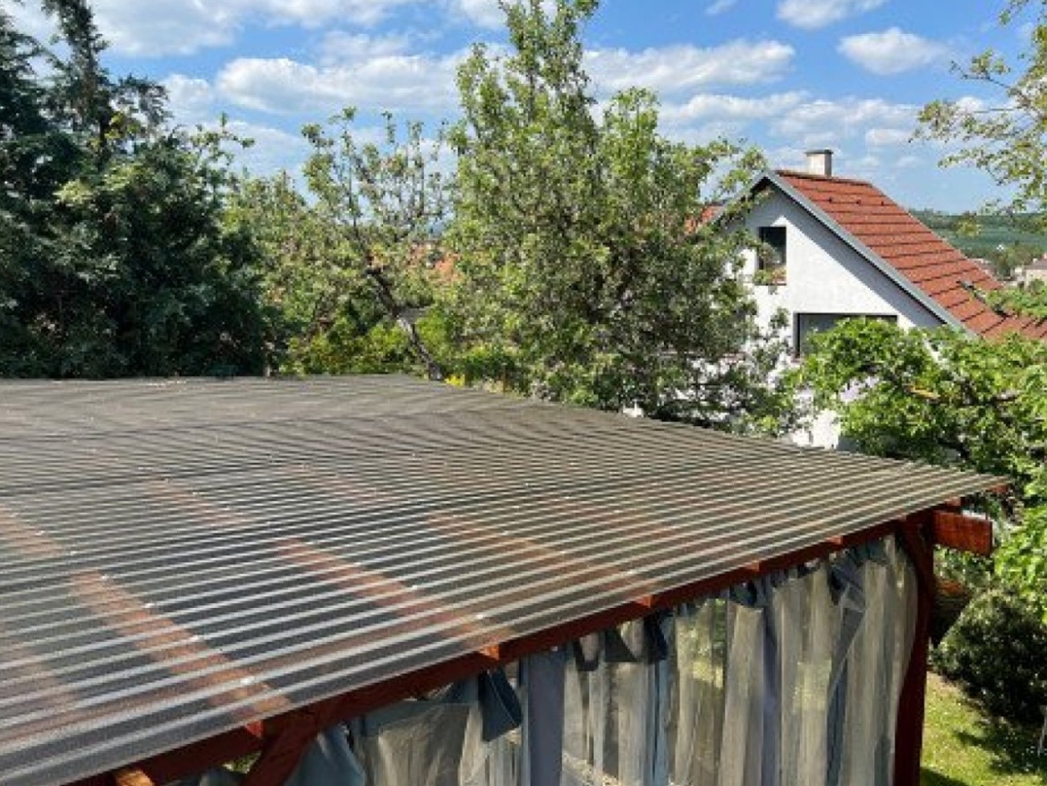 Polykarbonátová trapézová deska Palram Suntuf