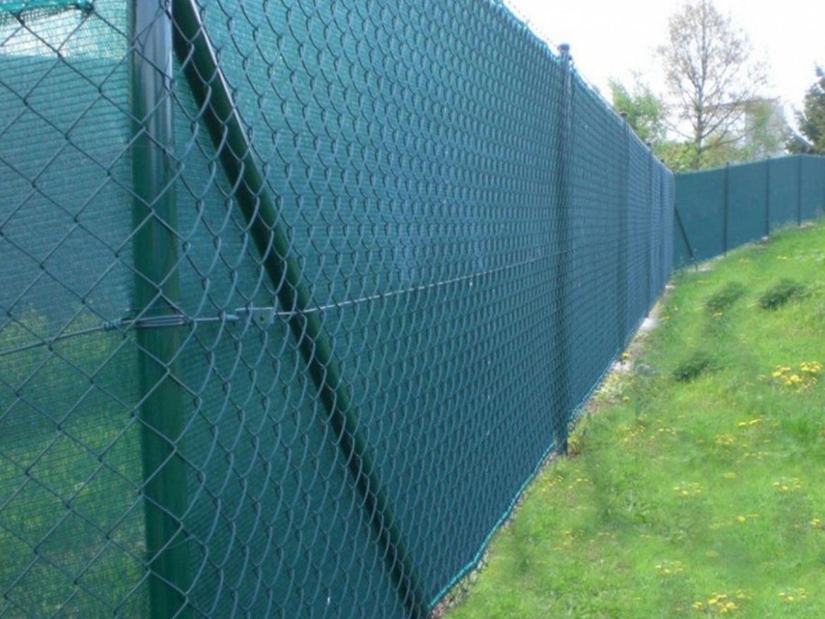 Tieniaca tkanina 55 % Bradas