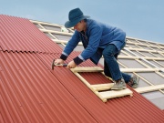 Olcsó burkolatot választok, ami tartós