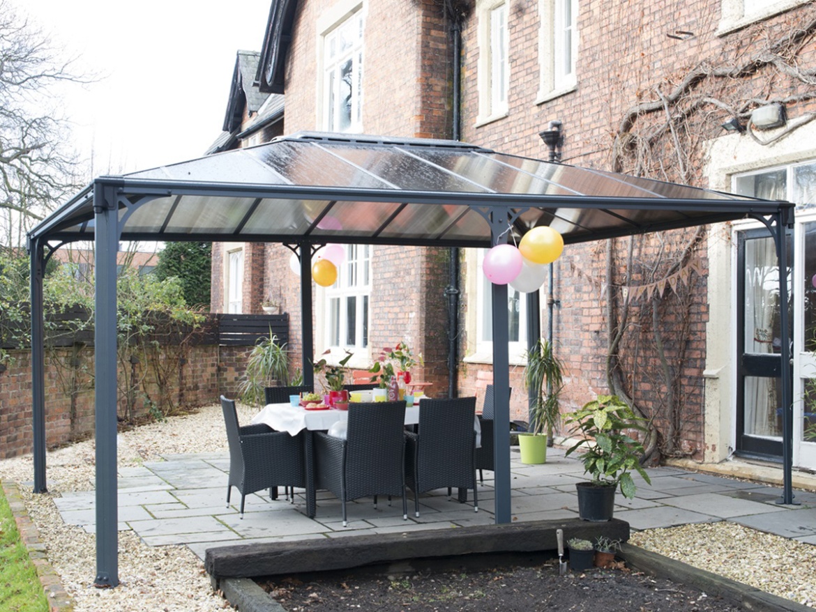 Záhradný altánok Palram Martinique