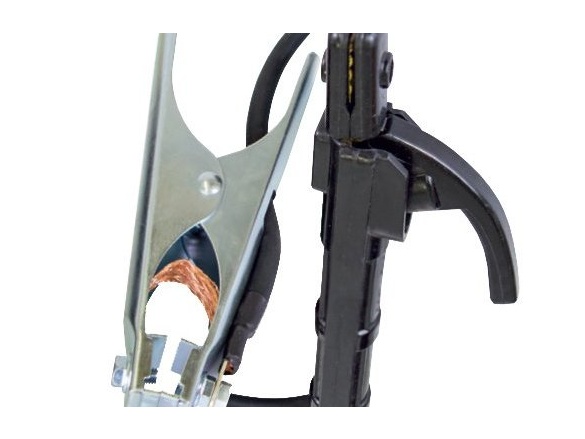 Svářecí invertor 130 A s příslušenstvím Scheppach WSE860