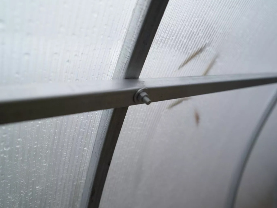 Skleník z polykarbonátu Scobax Vitamin