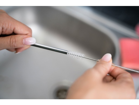 G21 Kovová brčka  BeEco Classic 6 ks stříbrná, rovná + kartáček na čištění