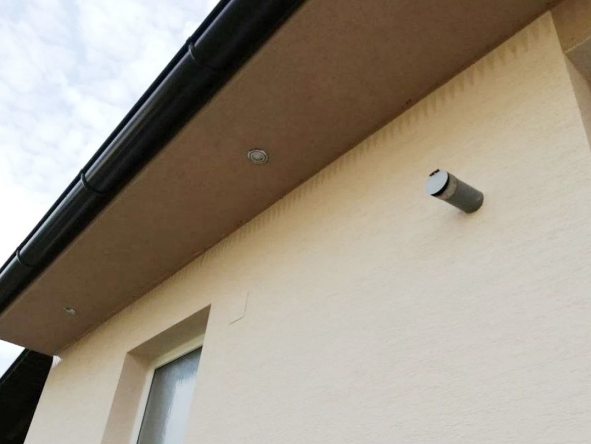 Stop hnízdům Gutta